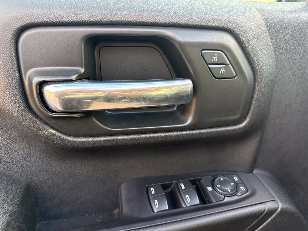 Used 2021 Chevrolet Silverado 1500 Custom Trail Boss w/ LPO, Dark Essentials Package AWD/4WD image 14