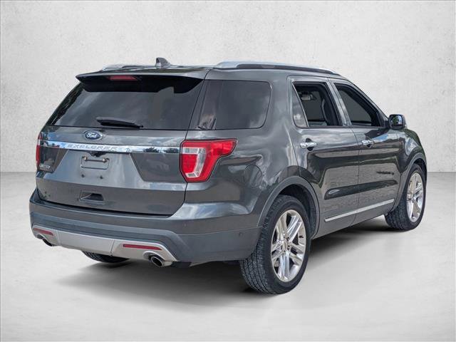 Used 2017 Ford Explorer Limited w/ Equipment Group 301A FWD image 5