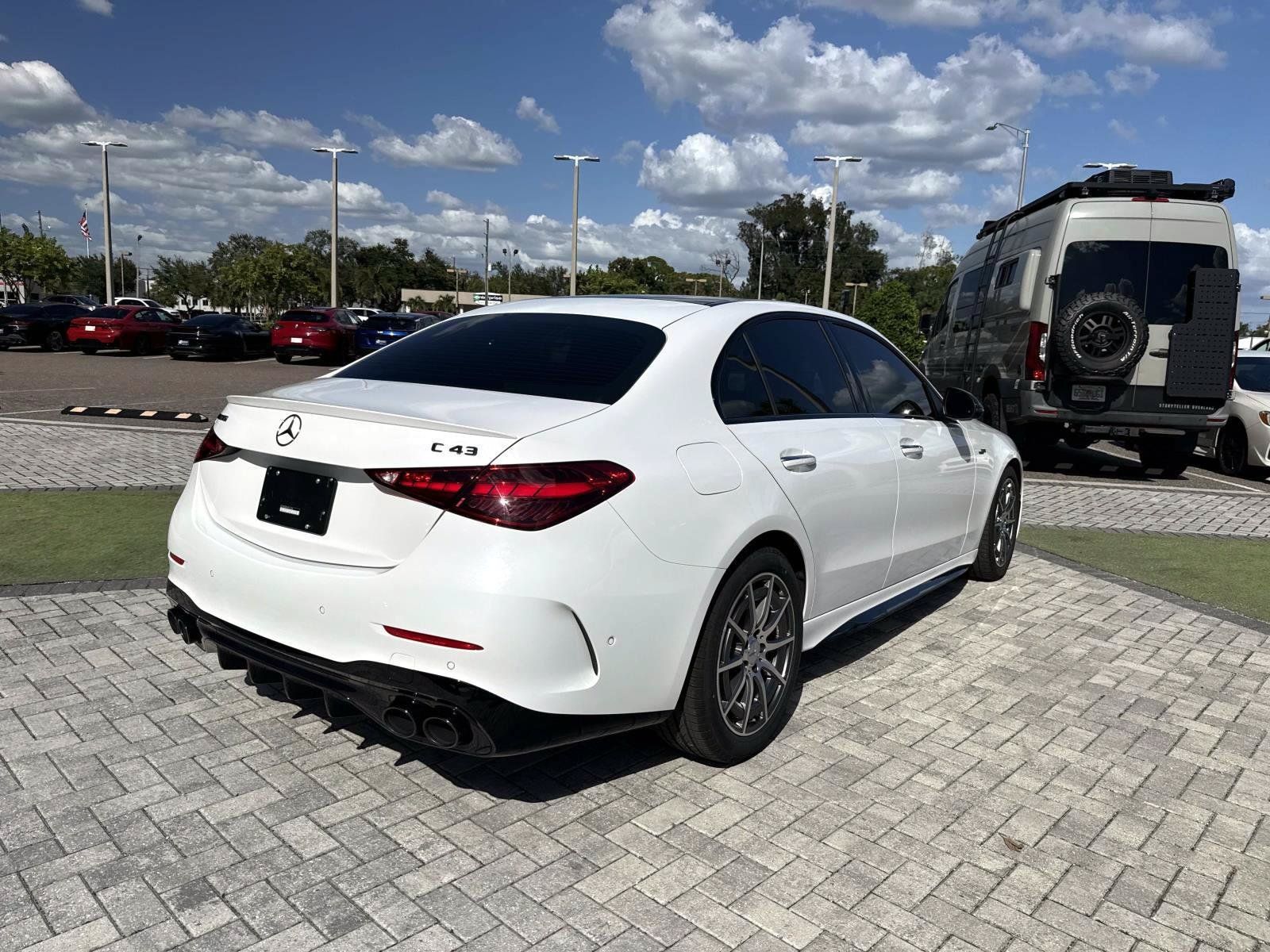 Used 2023 Mercedes-Benz C 43 AMG 4MATIC Sedan image 5