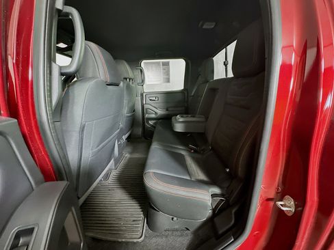 Used 2022 Nissan Frontier Pro-X image 27