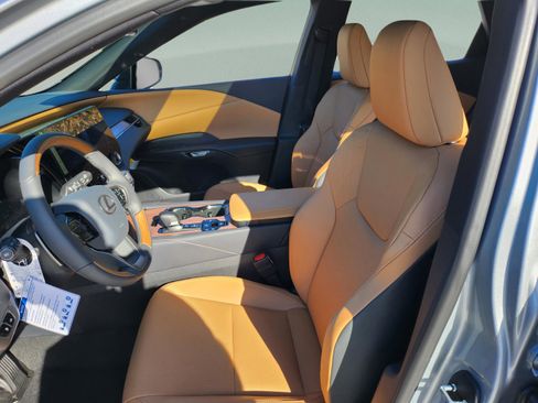 New 2026 Lexus RX 350h image 15