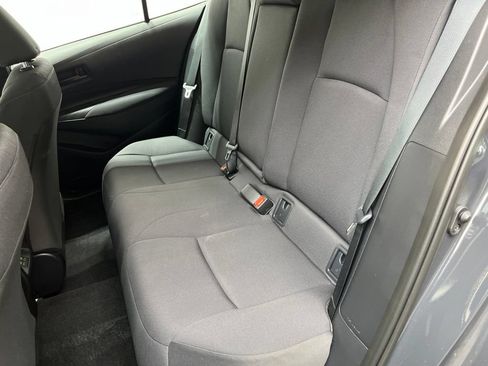 Used 2025 Toyota Corolla LE FWD image 19