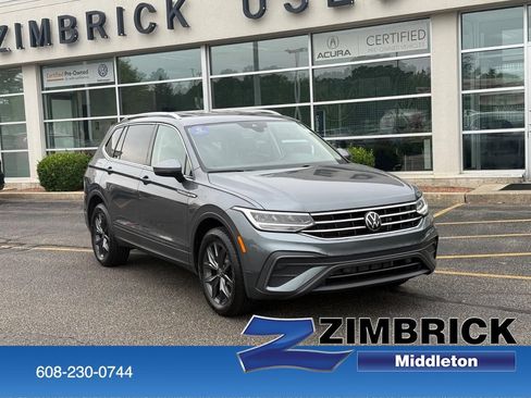 Certified 2023 Volkswagen Tiguan SE AWD/4WD image 1