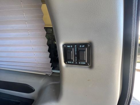 Used 2016 GMC Savana 2500 Extended image 39