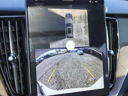 New 2026 Volvo XC60 B5 Plus w/ Climate Package PRO image 26