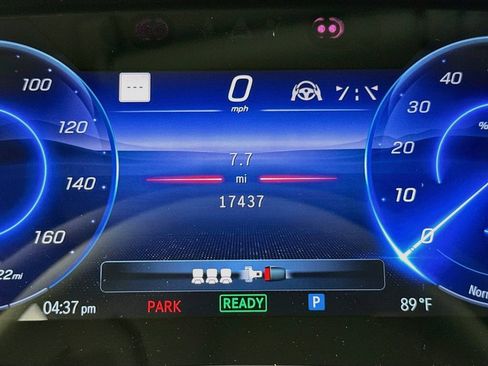 Used 2023 Mercedes-Benz EQS 580 4MATIC SUV w/ Exclusive Trim Package image 12