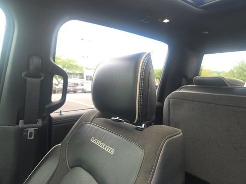 Used 2023 RAM 1500 Laramie AWD/4WD image 10
