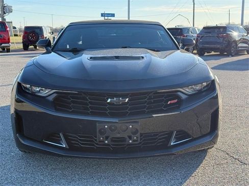 Used 2023 Chevrolet Camaro LT w/ RS Package image 10