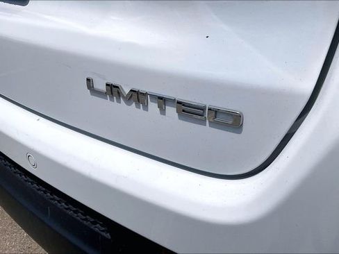Used 2025 Jeep Compass Limited AWD/4WD image 7