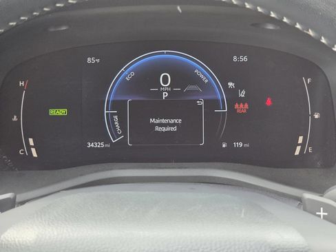 Used 2025 Toyota Camry SE FWD image 15
