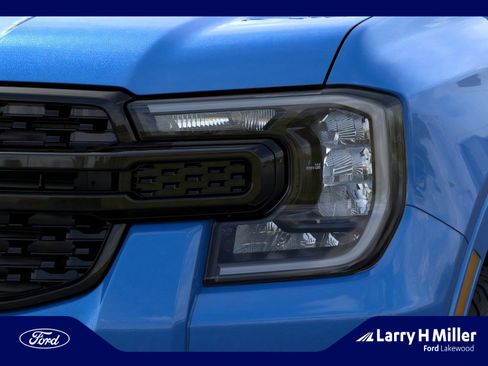 New 2025 Ford Ranger XLT w/ Black Appearance Package image 18