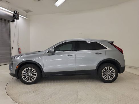 Used 2024 Cadillac XT4 Premium Luxury w/ Cold Weather Package FWD image 2