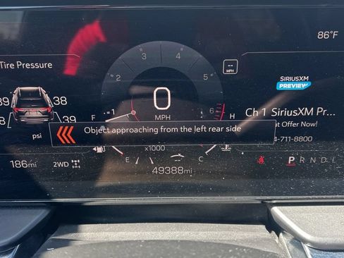Used 2025 GMC Terrain Elevation AWD/4WD image 9