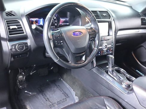 Used 2016 Ford Explorer Sport w/ Equipment Group 401A AWD/4WD image 9