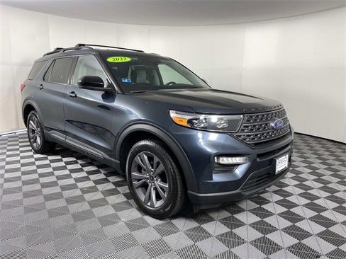 Used 2022 Ford Explorer XLT w/ Equipment Group 202A image 1