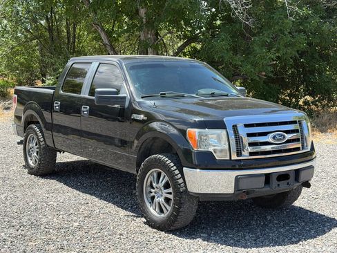 Used 2010 Ford F150 XLT AWD/4WD image 2