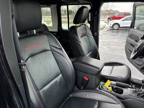 Used 2019 Jeep Wrangler Unlimited Rubicon image 30