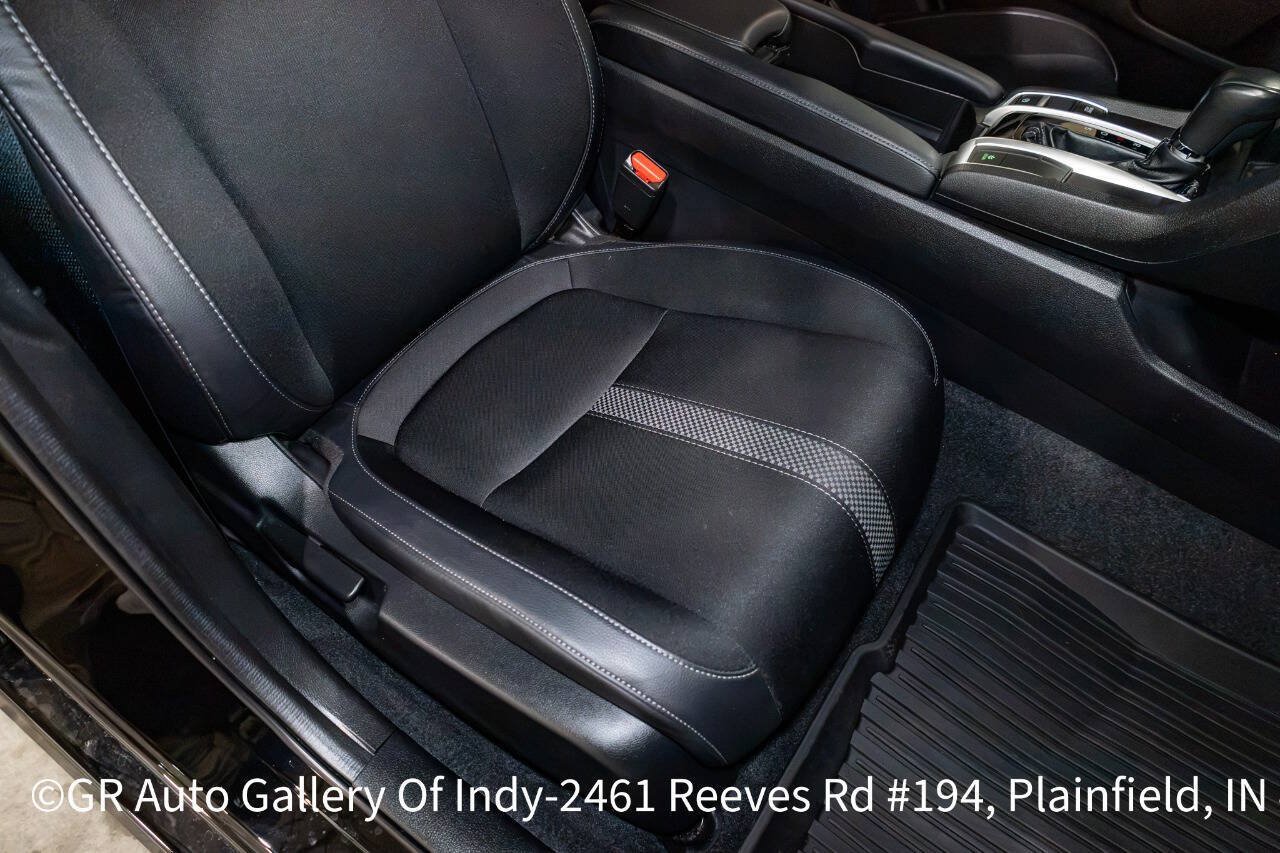 Used 2020 Honda Civic Sport image 33
