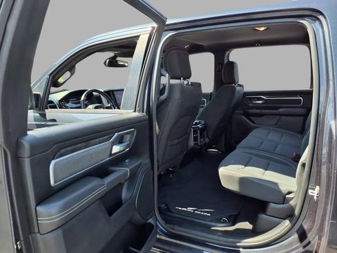 Used 2019 RAM 1500 Big Horn AWD/4WD image 22