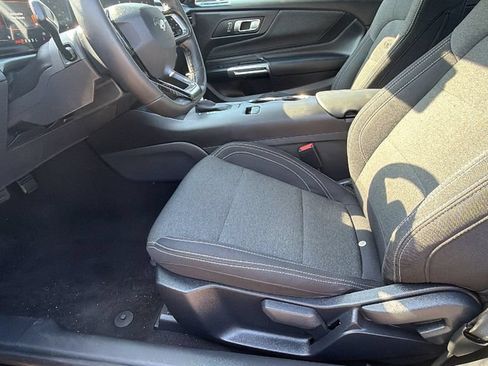 Certified 2024 Ford Mustang Coupe RWD image 15