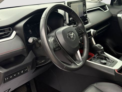 Used 2020 Toyota RAV4 TRD Off-Road AWD/4WD image 12