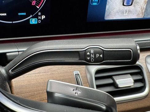 New 2025 Mercedes-Benz GLS 450 4MATIC image 22