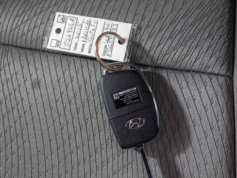 Used 2015 Hyundai Santa Fe Sport w/ Option Group 02 image 43