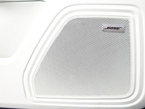 Certified 2023 Porsche Macan GTS image 17