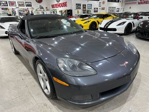 Used 2013 Chevrolet Corvette Convertible image 4