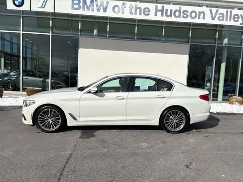 Used 2019 BMW 530i xDrive w/ Convenience Package image 3