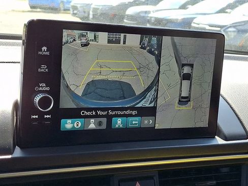 Used 2023 Honda Pilot Elite image 22
