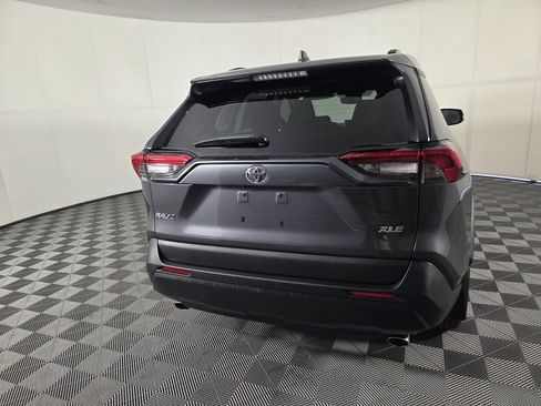 Used 2025 Toyota RAV4 XLE FWD image 6
