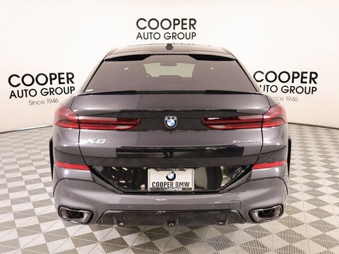 New 2026 BMW X6 xDrive40i w/ Climate Comfort Package image 22