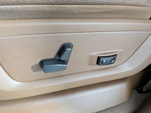 Used 2022 RAM 3500 Limited image 17