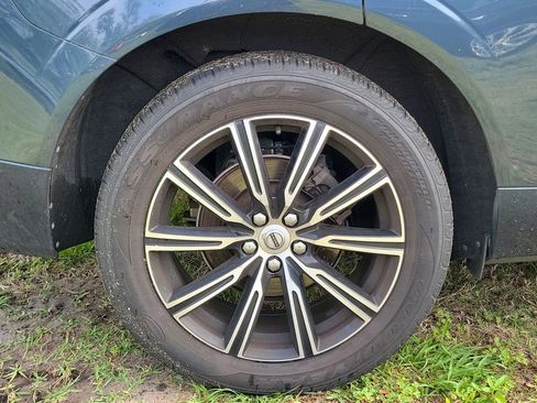 Used 2018 Volvo XC60 T5 Inscription w/ Convenience Package image 15