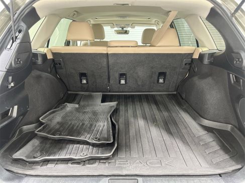 Used 2019 Subaru Outback 2.5i Limited image 24