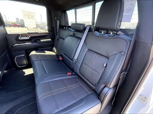 Used 2024 Chevrolet Silverado 3500 High Country w/ High Country Premium Package AWD/4WD image 28