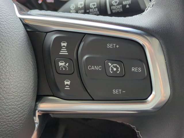 New 2026 Jeep Wrangler Unlimited Sahara w/ Technology Group AWD/4WD image 26