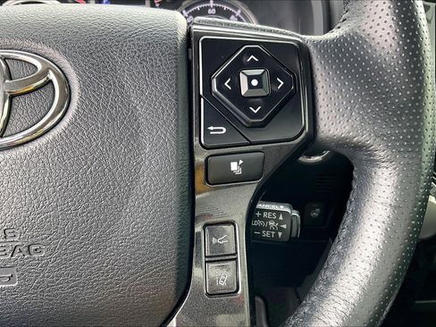 Used 2023 Toyota 4Runner TRD Off-Road Premium image 22