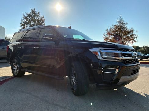 Used 2024 Ford Expedition Limited RWD image 4