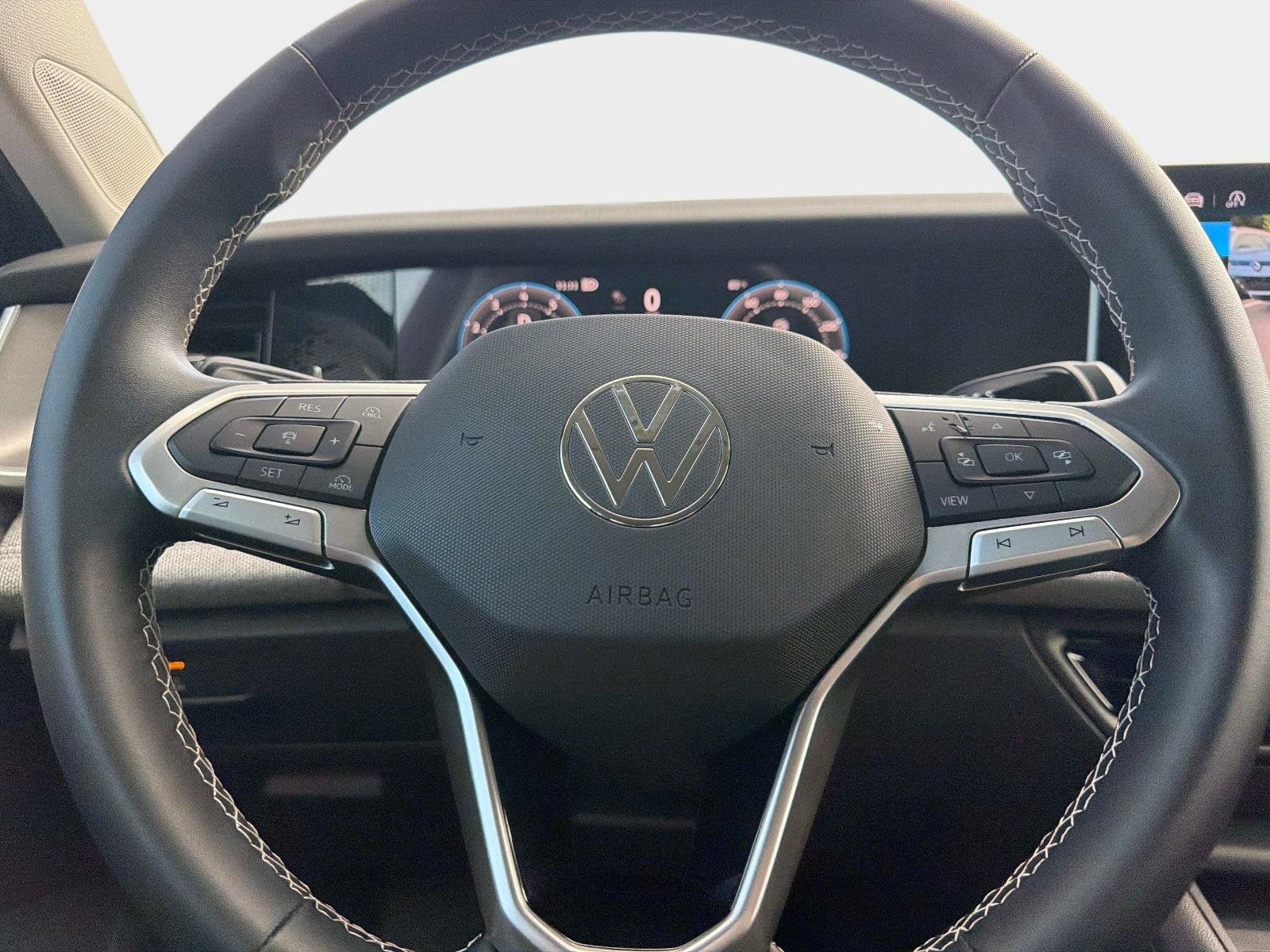 Used 2026 Volkswagen Tiguan S FWD image 25