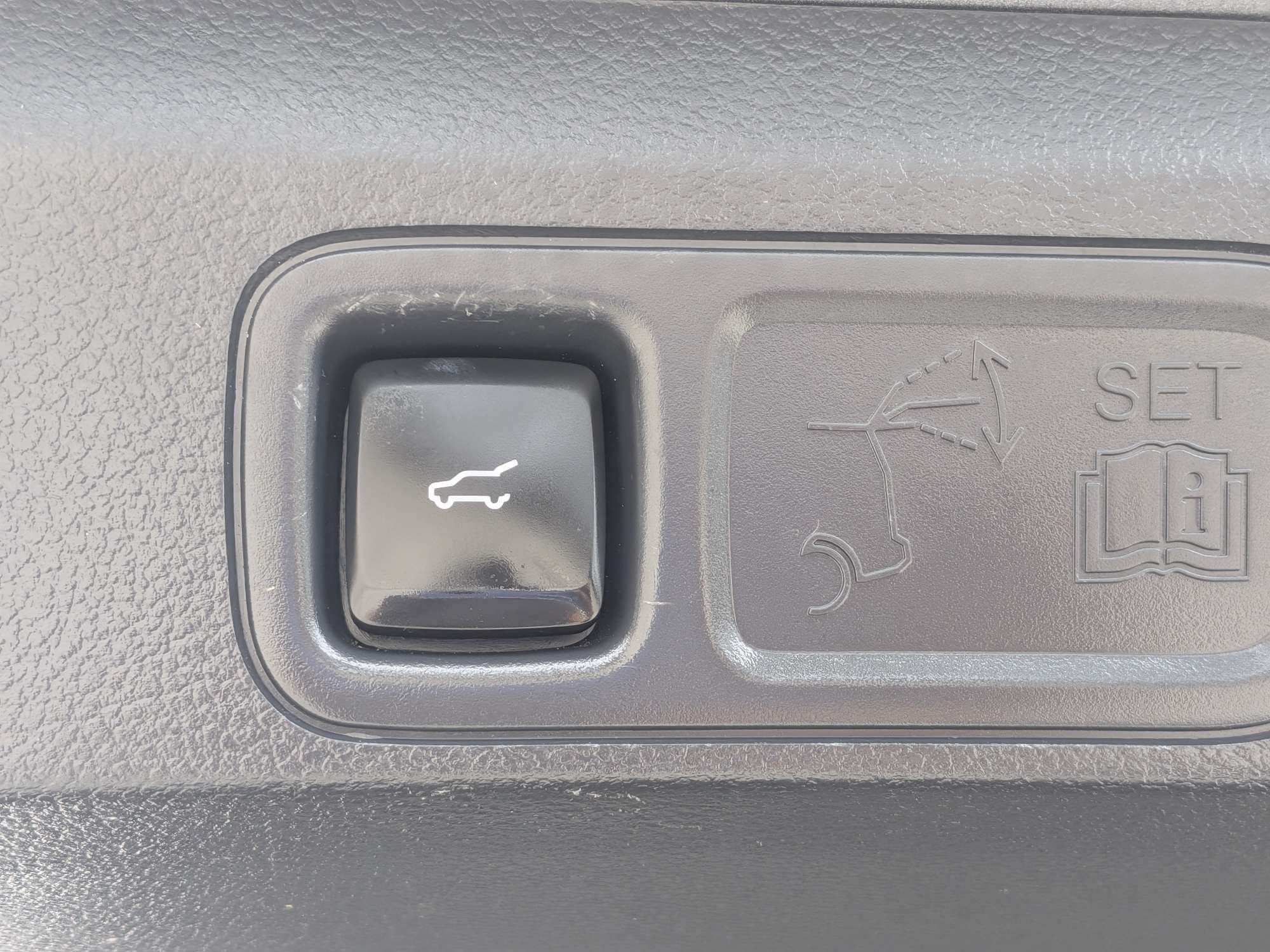 Used 2024 Ford Expedition Max XLT RWD image 13