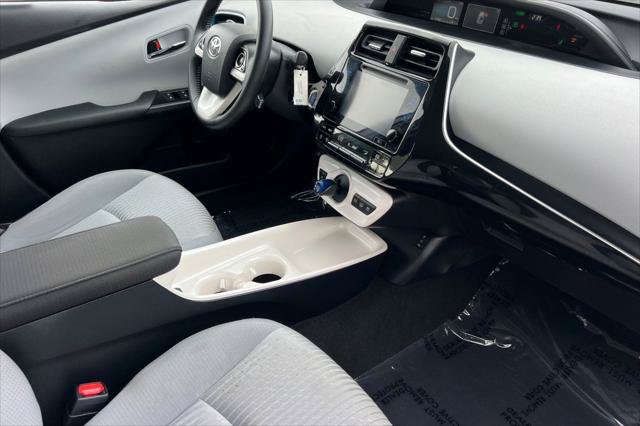 Certified 2017 Toyota Prius Prime Plus w/ Carpet Mat Package FWD image 16