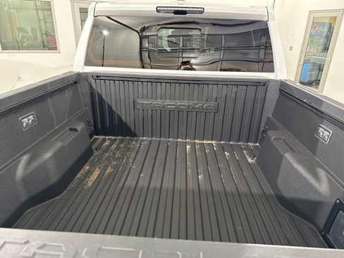 Used 2024 Toyota Tacoma TRD Off-Road w/ TRD Off Road Upgrade Package AWD/4WD image 11