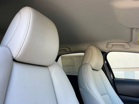 New 2026 MAZDA CX-30 AWD 2.5 S w/ Select Sport Pkg image 19