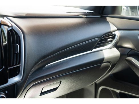 Used 2022 Chevrolet Traverse Premier w/ Redline Edition FWD image 20