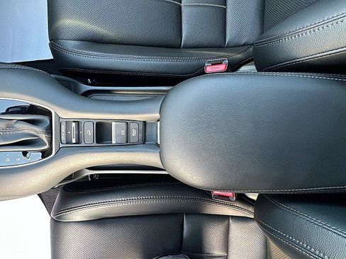 New 2027 Honda HR-V EX-L image 23