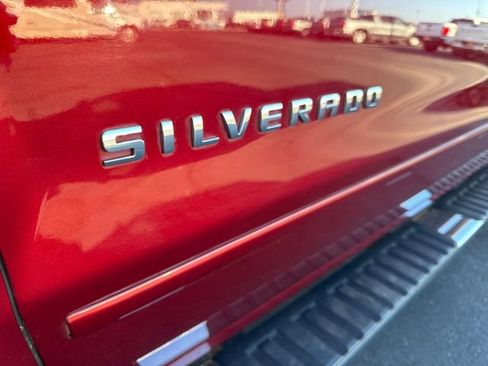 Used 2017 Chevrolet Silverado 1500 LT w/ All Star Edition AWD/4WD image 33
