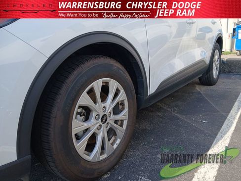 Used 2024 Ford Escape Active FWD image 12