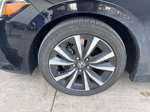 Used 2023 Honda Civic EX image 23